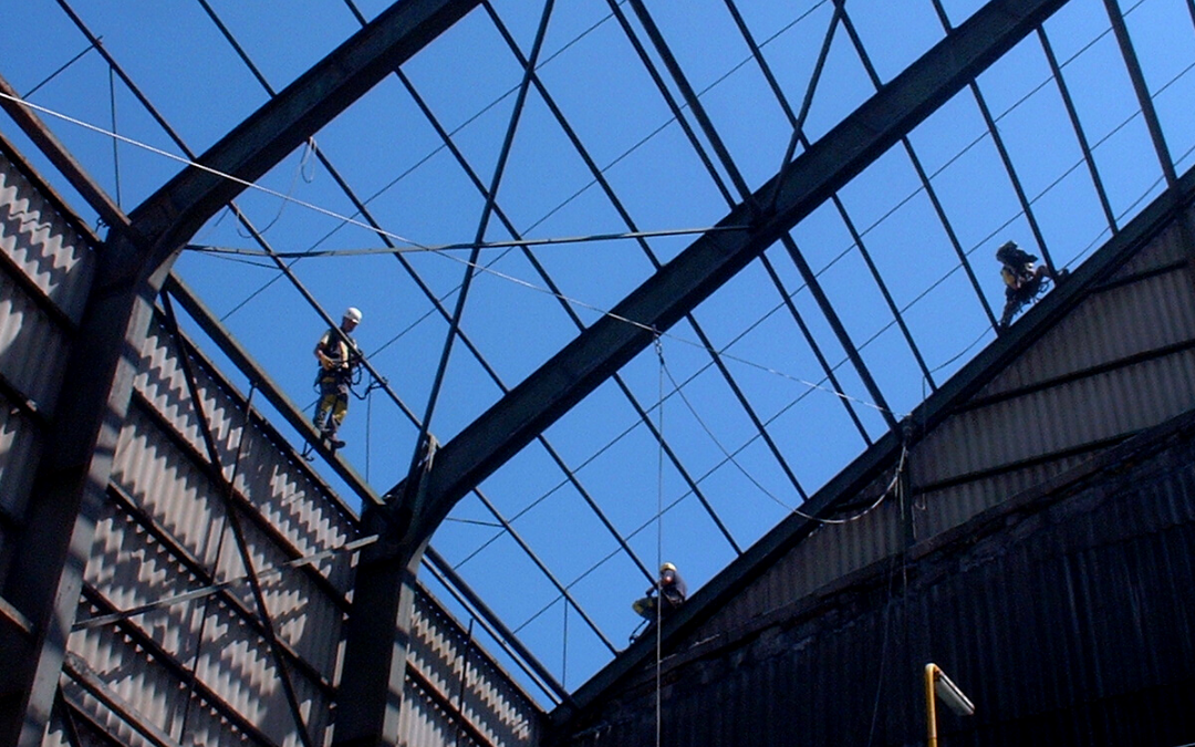 Acceder a cubiertas de forma segura