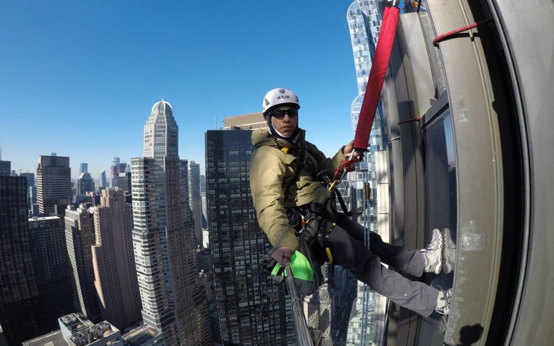 ¿Se puede trabajar con IRATA sin experiencia previa? Qué esperar realmente al empezar