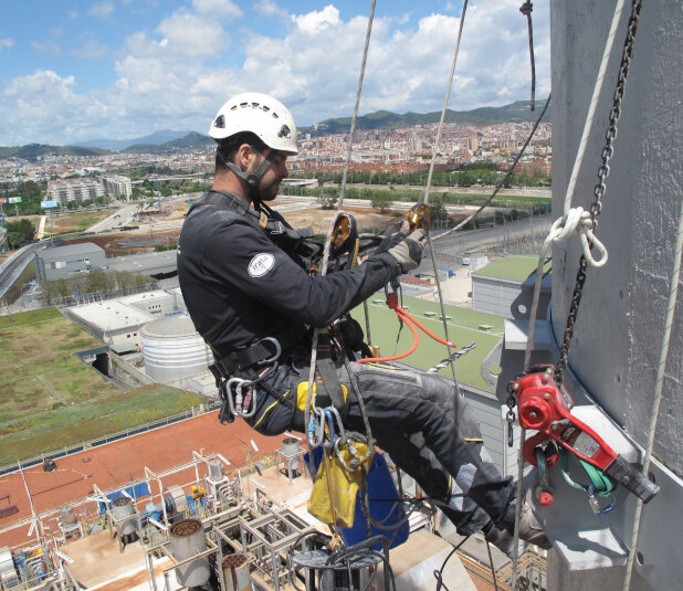 Legislación sobre trabajos en altura: Real Decreto 2177/2004